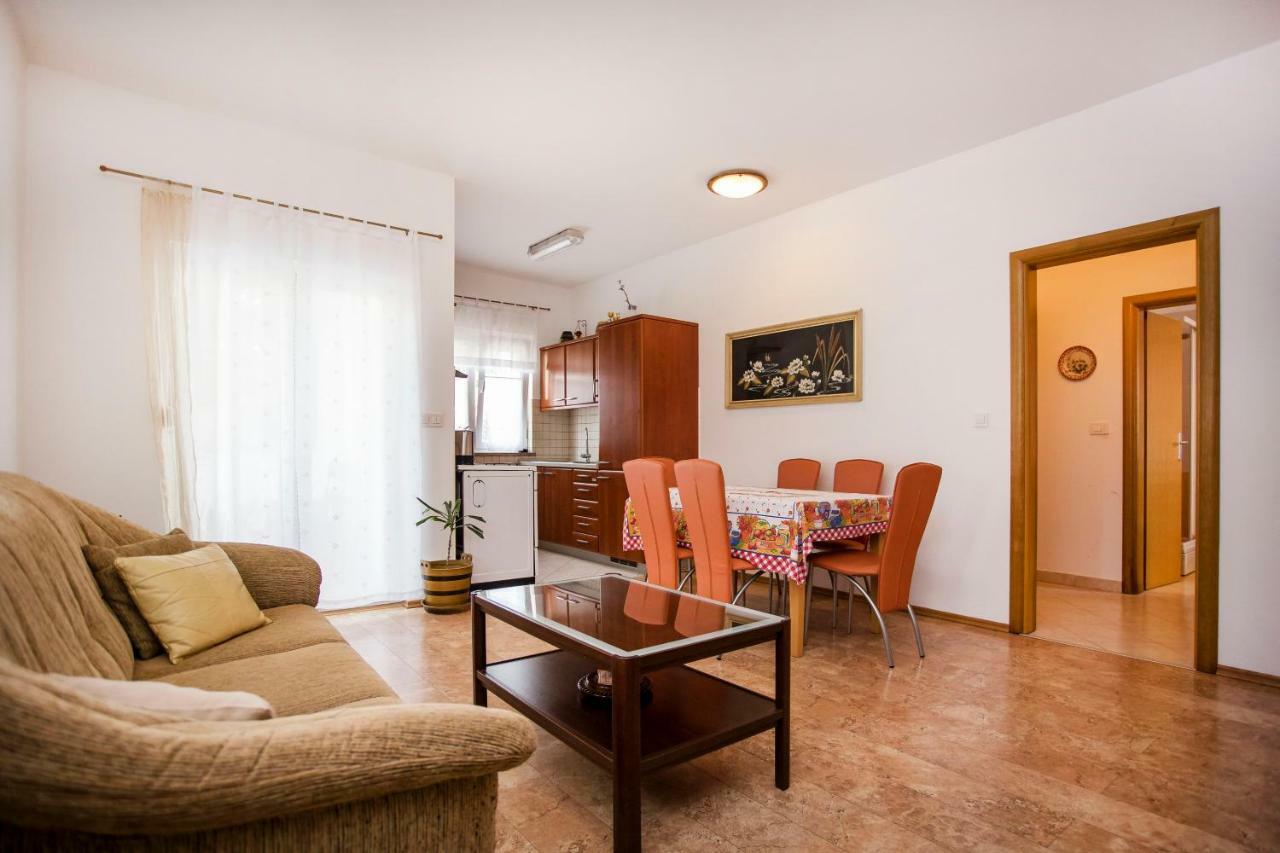 Apartment Beba Rovinj Exterior photo